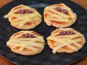 Receita de Mini Pizza Integral de Múmia, enviada por Maria Cristina - Prazer à Mesa