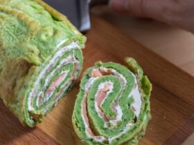Receita de Panqueca de Rúcula recheada com Cream Cheese e Salmão, enviada por Adege Adalgisa - Prazer à Mesa