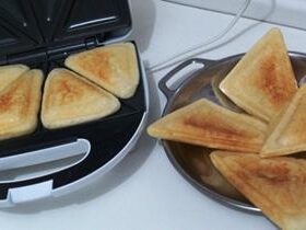 Receita de Pão de Queijo de Sanduicheira, enviada por Adege Adalgisa - Prazer à Mesa