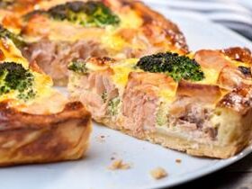 Receita de Quiche de Salmão com Brócolis, enviada por Luciana Souza - Prazer à Mesa