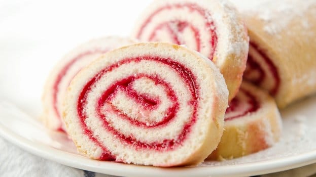 Receita de Rocambole de Goiabada, enviada por Adege Adalgisa - Prazer à Mesa
