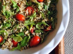 Receita de Salada de Arroz Integral e Frango, enviada por Vania Justino - Prazer à Mesa