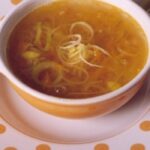 Receita de Sopa de Alho-Poró e Batatas, enviada por Telma Gomide - Prazer à Mesa