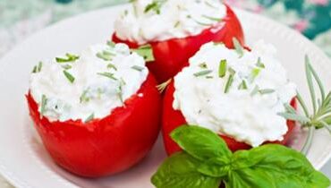 Receita de Tomate Recheado, enviada por Janaine Pina - Prazer à Mesa