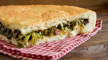 Receita de Torta de Escarola com Requeijão, enviada por Luciana Souza - Prazer à Mesa