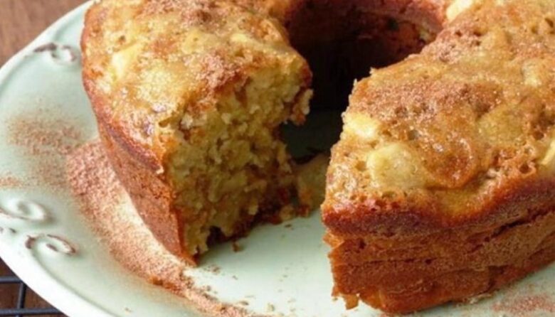 Receita de Bolo de Maça, enviada por Allan Vila - Prazer à Mesa