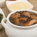 Receita de Feijoada Carioca para 20 Pessoas, enviada por Andrea Coser - Prazer à Mesa