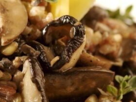 Receita de Risoto de Grãos com Cogumelos Frescos, enviada por Adege Adalgisa - Prazer à Mesa