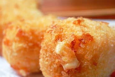 Receita de Bolinho de Queijo, enviada por Luíza Carolina - Prazer à Mesa