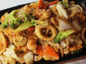 Receita de Chapa Chinesa de Frutos do Mar, enviada por Vania Justino - Prazer à Mesa