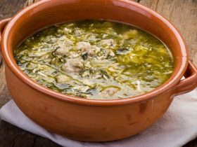 Receita de Sopa de Escarola, enviada por Luciana Souza - Prazer à Mesa